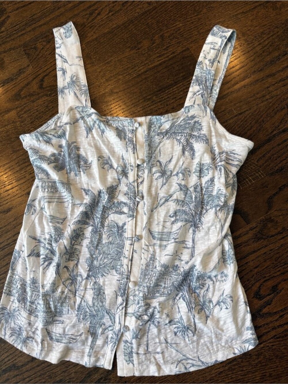 Women’s Blue Palm-Print Button Front Tank Top